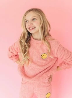 Bright Smile Patch Fuzzy Set -Clothing Shop set bright smile patch fuzzy set lola the boys 28658319818854