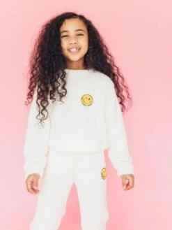 Bright Smile Patch Fuzzy Set -Clothing Shop set bright smile patch fuzzy set lola the boys 28658319884390