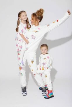 Women’s Doodle Art Set -Clothing Shop women s doodle art set lola the boys 29481026682982